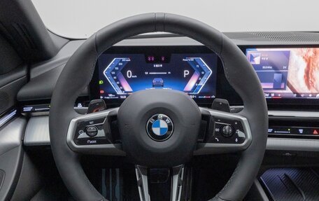 BMW 5 серия, 2024 год, 5 699 000 рублей, 5 фотография