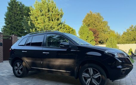 Renault Koleos I рестайлинг 2, 2014 год, 1 500 000 рублей, 2 фотография