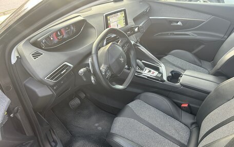 Peugeot 5008 II, 2019 год, 1 690 000 рублей, 10 фотография