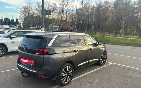 Peugeot 5008 II, 2019 год, 1 690 000 рублей, 3 фотография
