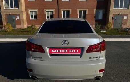 Lexus IS II рестайлинг 2, 2008 год, 1 700 000 рублей, 2 фотография