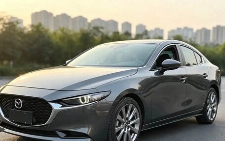 Mazda 3, 2022 год, 1 850 000 рублей, 2 фотография