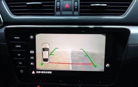 Skoda Superb III рестайлинг, 2023 год, 2 300 000 рублей, 9 фотография