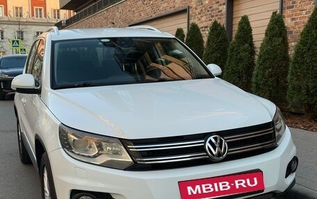 Volkswagen Tiguan I, 2015 год, 1 650 000 рублей, 2 фотография