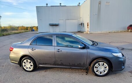 Toyota Corolla, 2012 год, 850 000 рублей, 3 фотография