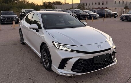 Toyota Camry, 2026 год, 4 100 000 рублей, 2 фотография