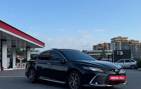 Toyota Camry, 2023 год, 2 999 999 рублей, 3 фотография