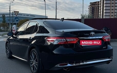 Toyota Camry, 2023 год, 2 999 999 рублей, 5 фотография