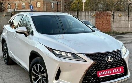 Lexus RX IV рестайлинг, 2020 год, 4 670 000 рублей, 2 фотография