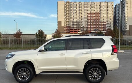 Toyota Land Cruiser Prado 150 рестайлинг, 2018 год, 4 745 000 рублей, 4 фотография