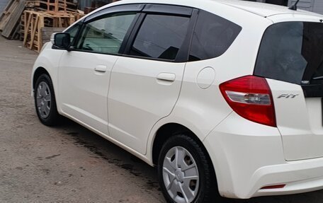 Honda Fit III, 2012 год, 860 000 рублей, 5 фотография