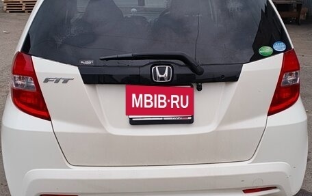 Honda Fit III, 2012 год, 860 000 рублей, 4 фотография