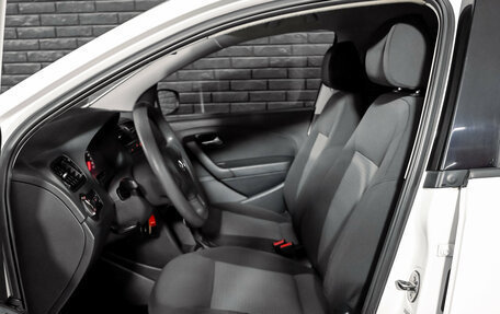 Volkswagen Polo VI (EU Market), 2012 год, 720 000 рублей, 10 фотография