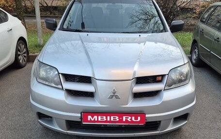 Mitsubishi Outlander III рестайлинг 3, 2003 год, 500 000 рублей, 1 фотография