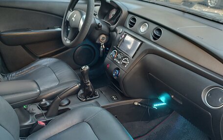 Mitsubishi Outlander III рестайлинг 3, 2005 год, 515 000 рублей, 8 фотография