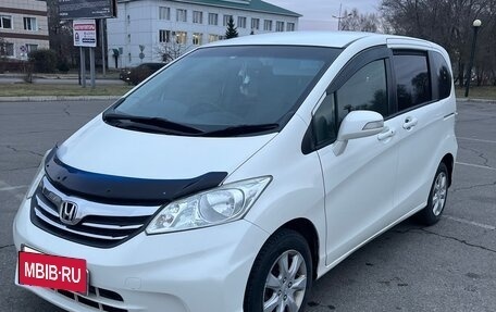 Honda Freed I, 2012 год, 940 000 рублей, 3 фотография