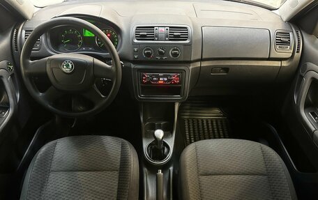 Skoda Roomster, 2010 год, 550 000 рублей, 5 фотография