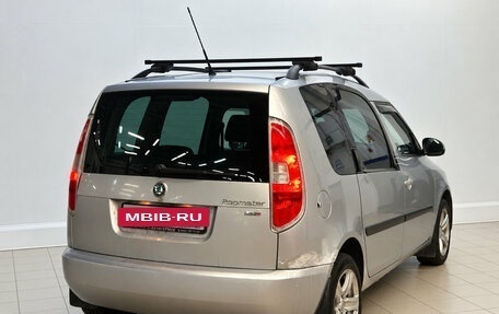 Skoda Roomster, 2010 год, 550 000 рублей, 4 фотография