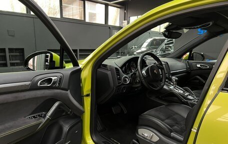 Porsche Cayenne III, 2013 год, 4 990 000 рублей, 2 фотография