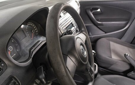 Volkswagen Polo VI (EU Market), 2013 год, 499 000 рублей, 13 фотография