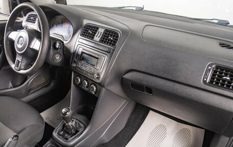 Volkswagen Polo VI (EU Market), 2013 год, 499 000 рублей, 16 фотография