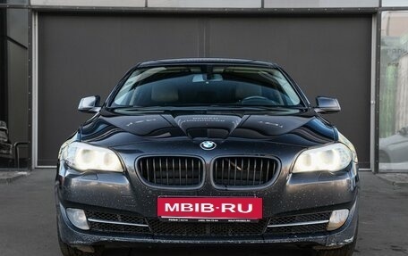 BMW 5 серия, 2013 год, 1 690 000 рублей, 2 фотография