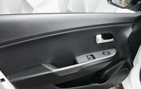 KIA Rio III рестайлинг, 2016 год, 1 140 000 рублей, 8 фотография