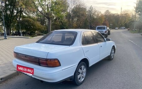 Toyota Camry V30, 1992 год, 300 000 рублей, 4 фотография
