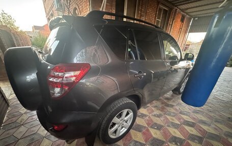 Toyota RAV4, 2010 год, 1 619 000 рублей, 4 фотография