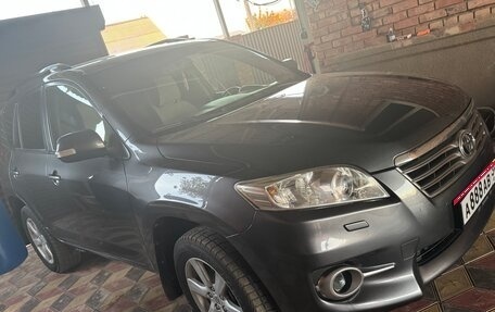 Toyota RAV4, 2010 год, 1 619 000 рублей, 2 фотография