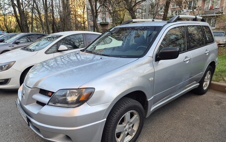 Mitsubishi Outlander III рестайлинг 3, 2003 год, 500 000 рублей, 6 фотография
