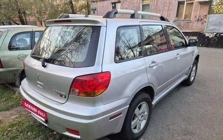 Mitsubishi Outlander III рестайлинг 3, 2003 год, 500 000 рублей, 3 фотография