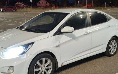 Hyundai Solaris II рестайлинг, 2011 год, 770 000 рублей, 1 фотография