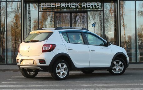 Renault Sandero II рестайлинг, 2019 год, 1 195 000 рублей, 3 фотография