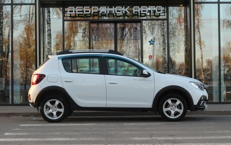 Renault Sandero II рестайлинг, 2019 год, 1 195 000 рублей, 4 фотография
