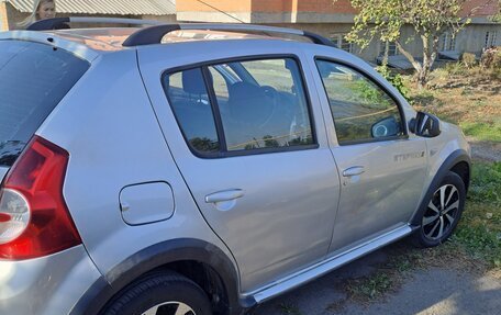 Renault Sandero I, 2013 год, 650 000 рублей, 8 фотография