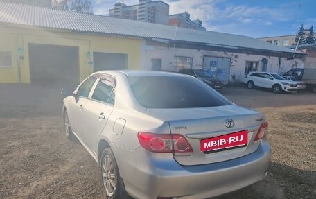 Toyota Corolla, 2010 год, 650 000 рублей, 3 фотография