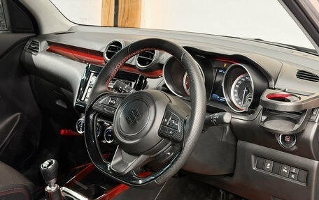 Suzuki Swift IV рестайлинг, 2021 год, 1 999 000 рублей, 8 фотография