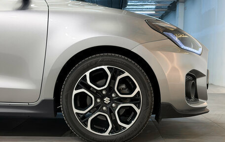 Suzuki Swift IV рестайлинг, 2021 год, 1 999 000 рублей, 21 фотография
