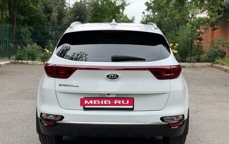KIA Sportage IV рестайлинг, 2020 год, 2 550 000 рублей, 8 фотография