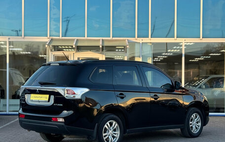 Mitsubishi Outlander III рестайлинг 3, 2013 год, 1 280 000 рублей, 3 фотография