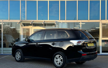 Mitsubishi Outlander III рестайлинг 3, 2013 год, 1 280 000 рублей, 4 фотография