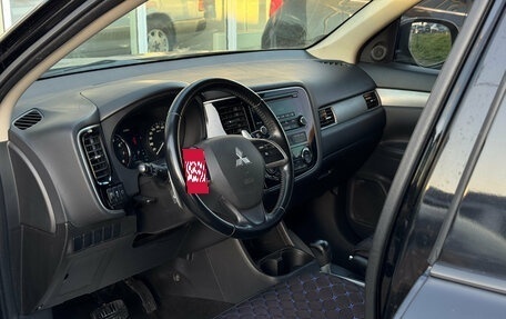 Mitsubishi Outlander III рестайлинг 3, 2013 год, 1 280 000 рублей, 8 фотография