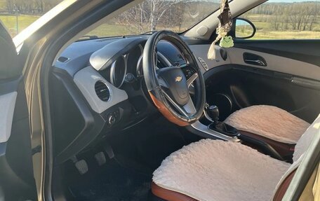 Chevrolet Cruze II, 2013 год, 600 000 рублей, 11 фотография