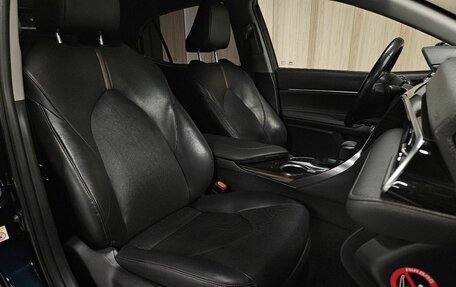 Toyota Camry, 2018 год, 2 750 000 рублей, 23 фотография