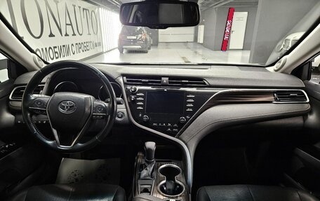 Toyota Camry, 2018 год, 2 750 000 рублей, 22 фотография