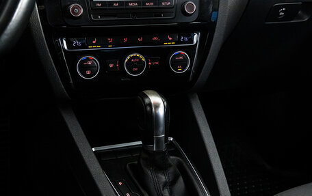 Volkswagen Jetta VII, 2016 год, 1 399 000 рублей, 11 фотография