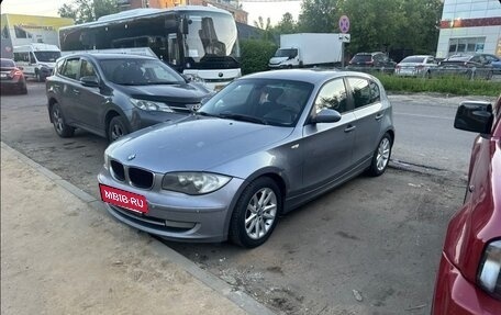 BMW 1 серия, 2008 год, 750 000 рублей, 4 фотография