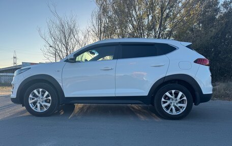 Hyundai Tucson III, 2018 год, 2 197 000 рублей, 2 фотография