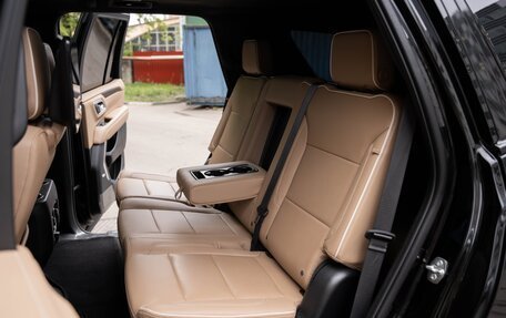 Chevrolet Tahoe IV, 2022 год, 8 800 000 рублей, 8 фотография